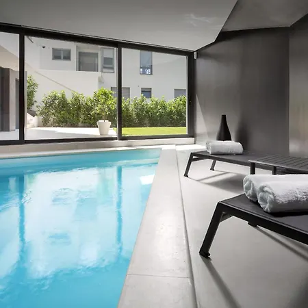 Vila Lucy For 12 People Near Medulin With Heated Indoor Pool & Just 400 Meters From The Banjole